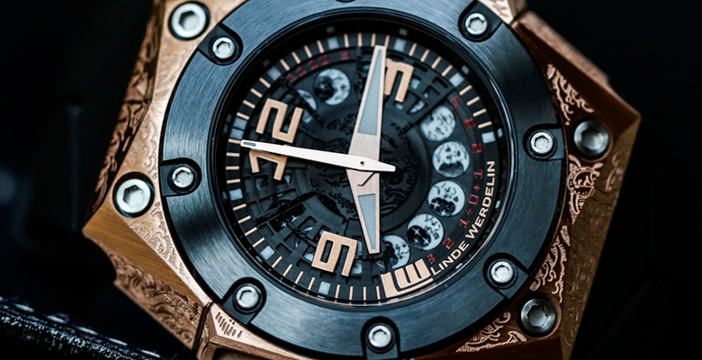 Linde Werdelin Oktopus II Moon Tattoo Linde Werdelin Oktopus II Moon Tattoo