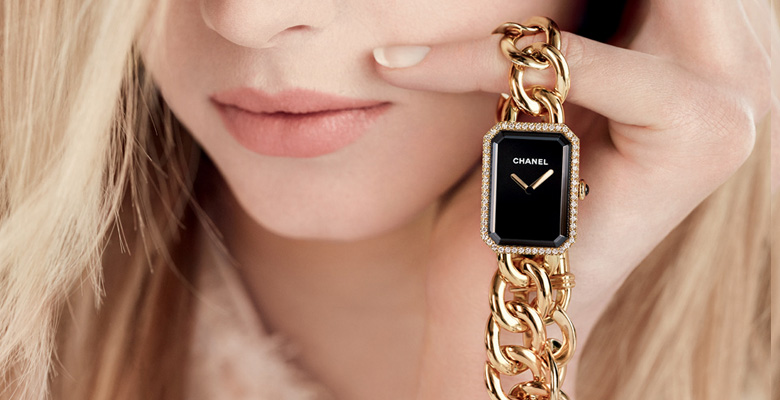 La collection de montre Chanel Première respire le style parisien