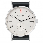 Nomos Glasshutte Tangente 38 Fuer Aerzte Ohne Grenzen