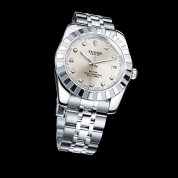 Tudor Classic Date